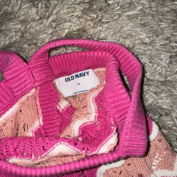 Old navy toddler girl knit tank top - Picture 2 of 2